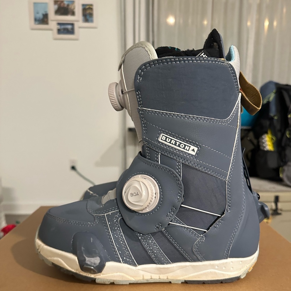 Burton Step On Women’s Snowboarding Boots SIZE 8.5